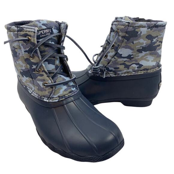 NEW IN BOX Sperry Girls' Saltwater Duck Boots Navy‎ Camo Size 2M Water-Resistant - Picture 1 of 10
